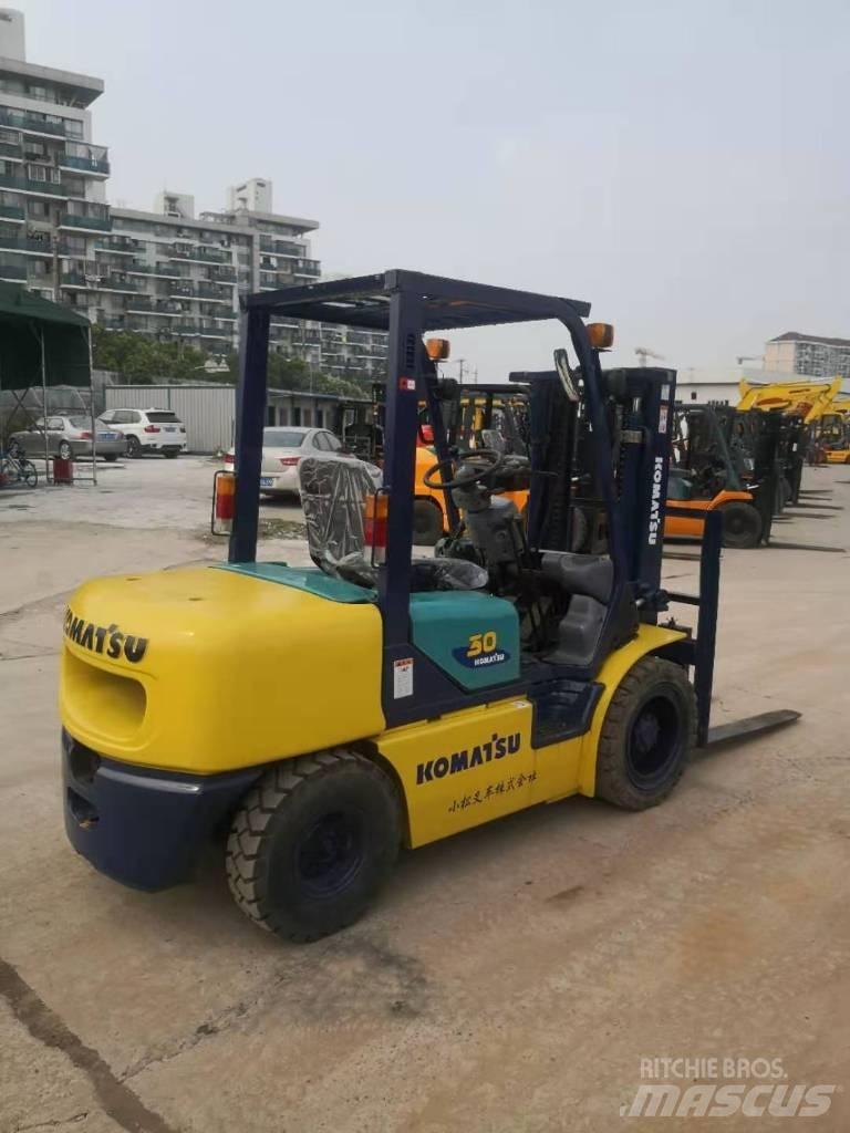 Komatsu FD 30 T-14 Dizel forkliftler