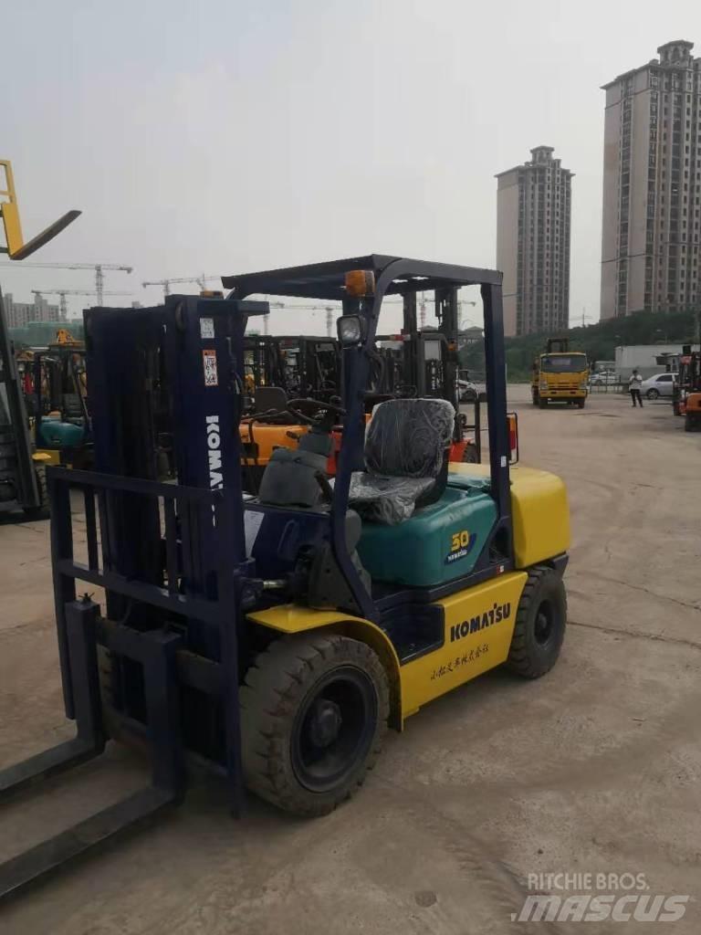Komatsu FD 30 T-14 Dizel forkliftler