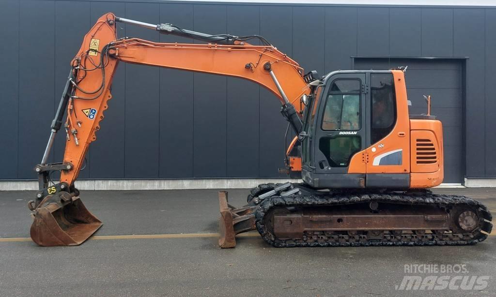 Doosan DX140 LCR-5 Paletli ekskavatörler