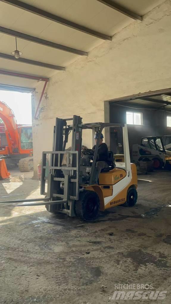 TCM FD 20 Dizel forkliftler