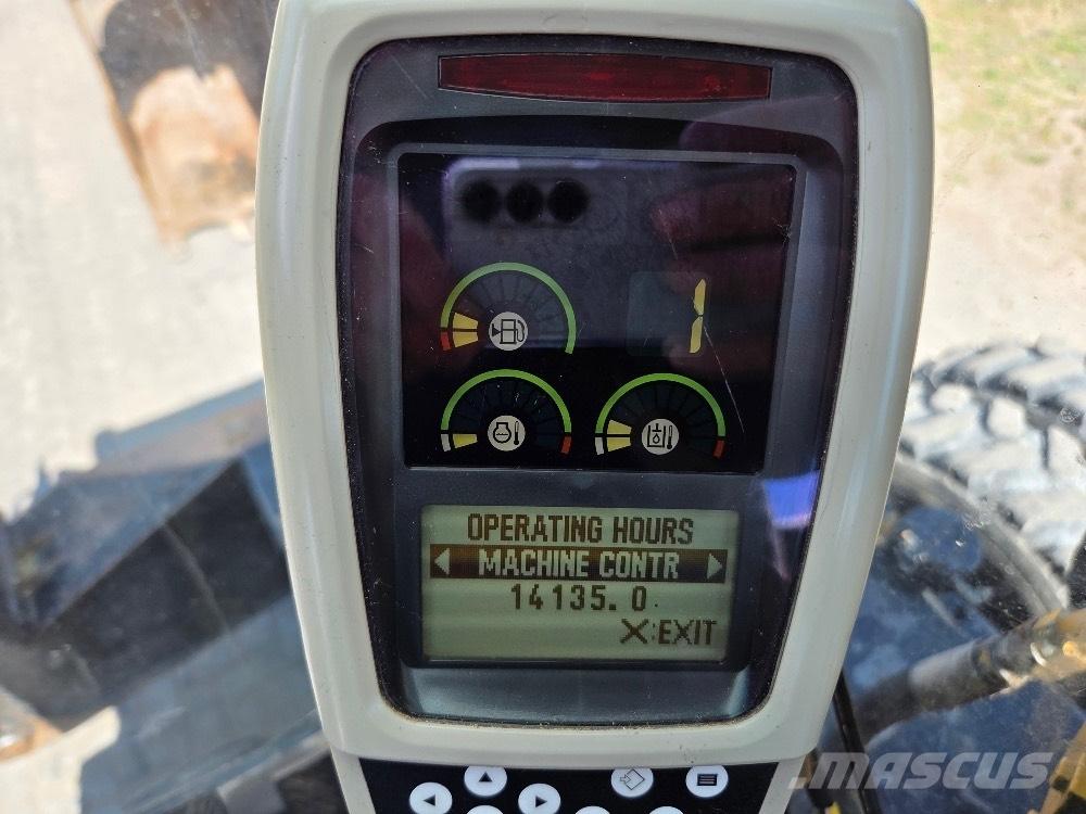 CAT M322C Lastik tekerli ekskavatörler