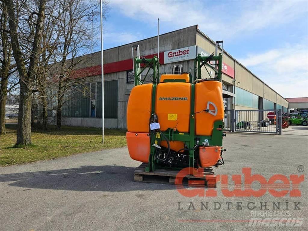 Amazone UF 1501 Çekilir pülverizatörler