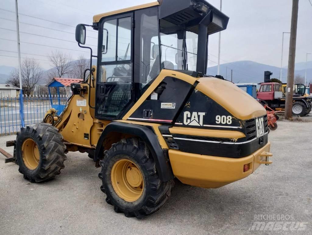 CAT 908 Tekerlekli yükleyiciler