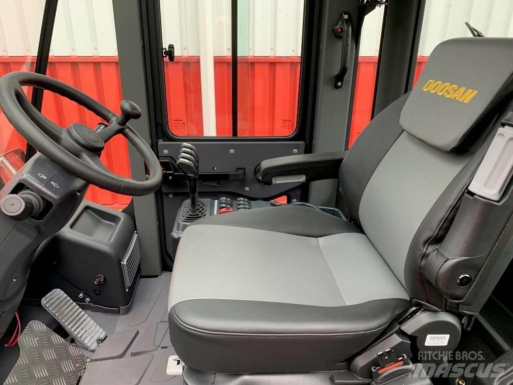 Doosan D160S-7 Dizel forkliftler