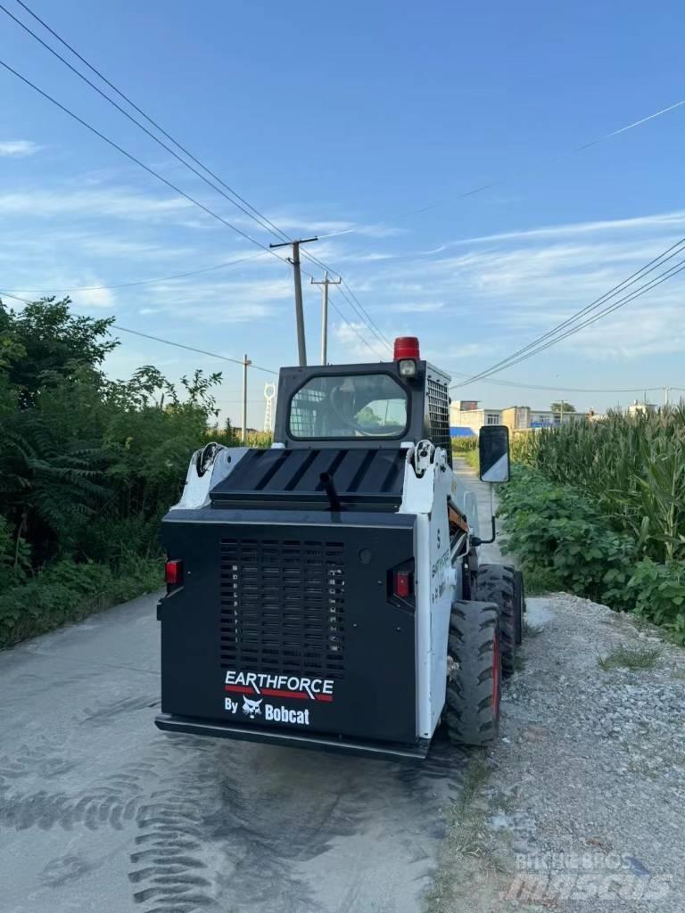 Bobcat S16 Skid steer loderler