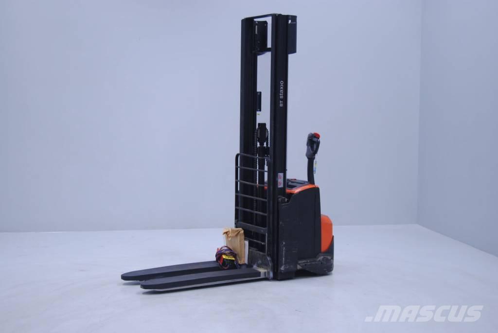 Toyota SWE120 Yaya kumandali istif makinasi