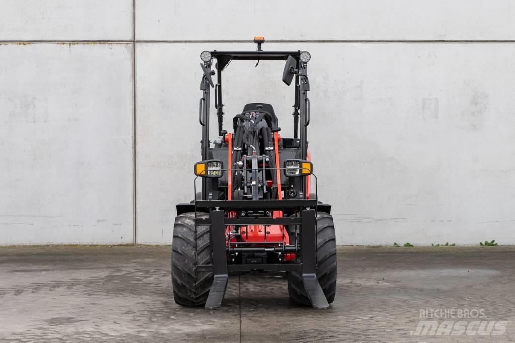 Manitou MLA 3-25H Mini yükleyiciler