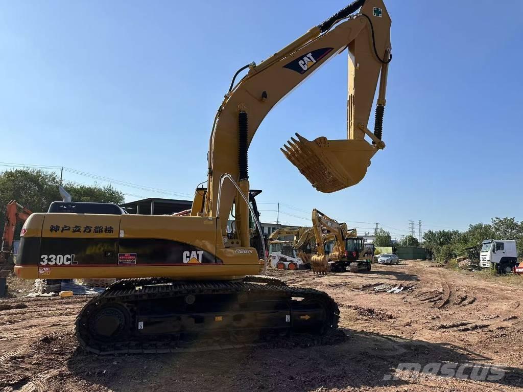 CAT 330 CL Paletli ekskavatörler