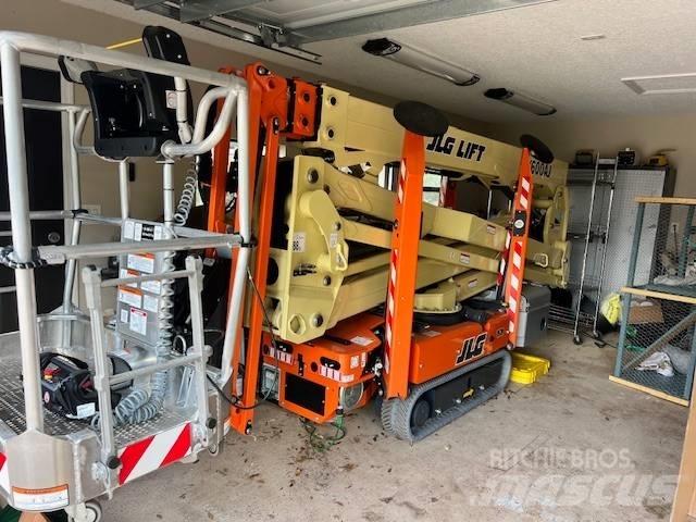 JLG 600AJ BOO Körüklü personel platformları