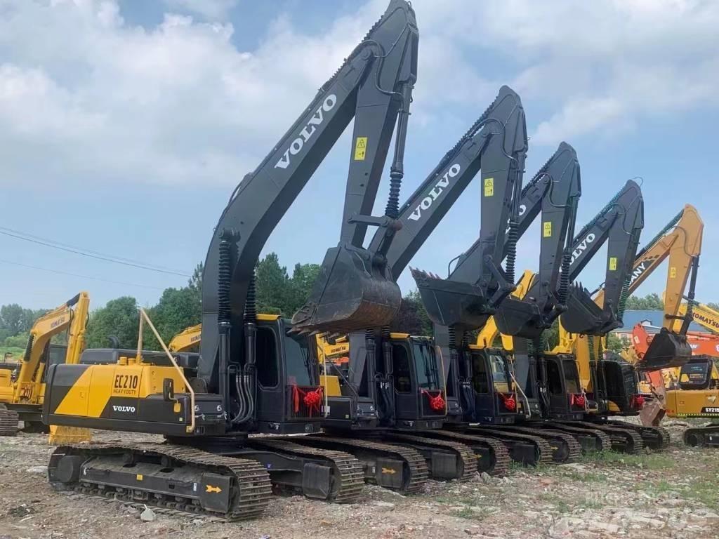 Volvo EC210 Paletli ekskavatörler