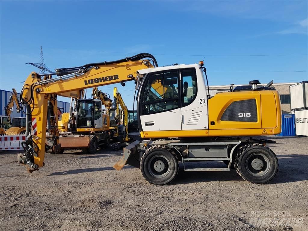 Liebherr A918 Lastik tekerli ekskavatörler