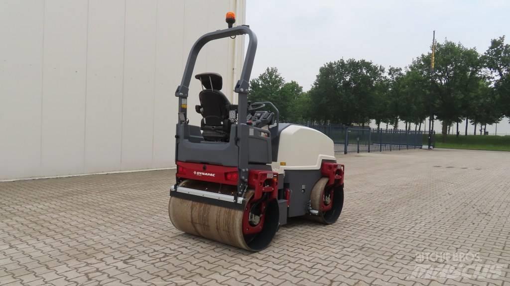 Dynapac CC1200 VI Çift tamburlu silindirler