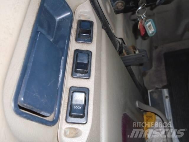 International 9200 i Damperli kamyonlar