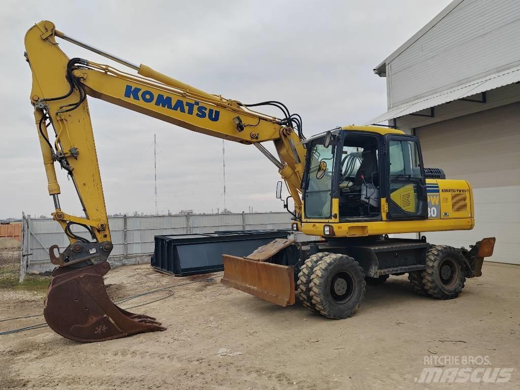 Komatsu PW 180-7EO Lastik tekerli ekskavatörler