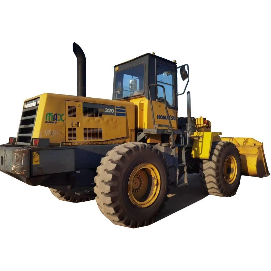 Komatsu WA 320-3 Tekerlekli yükleyiciler