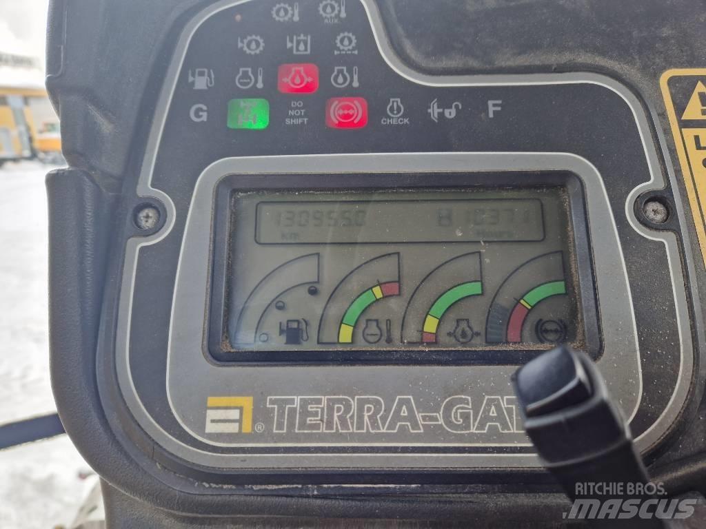 TerraGator 2104 Sivi gübre ve ilaç tankerleri
