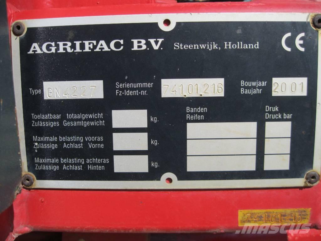 Agrifac GN 4227 Çekilir pülverizatörler