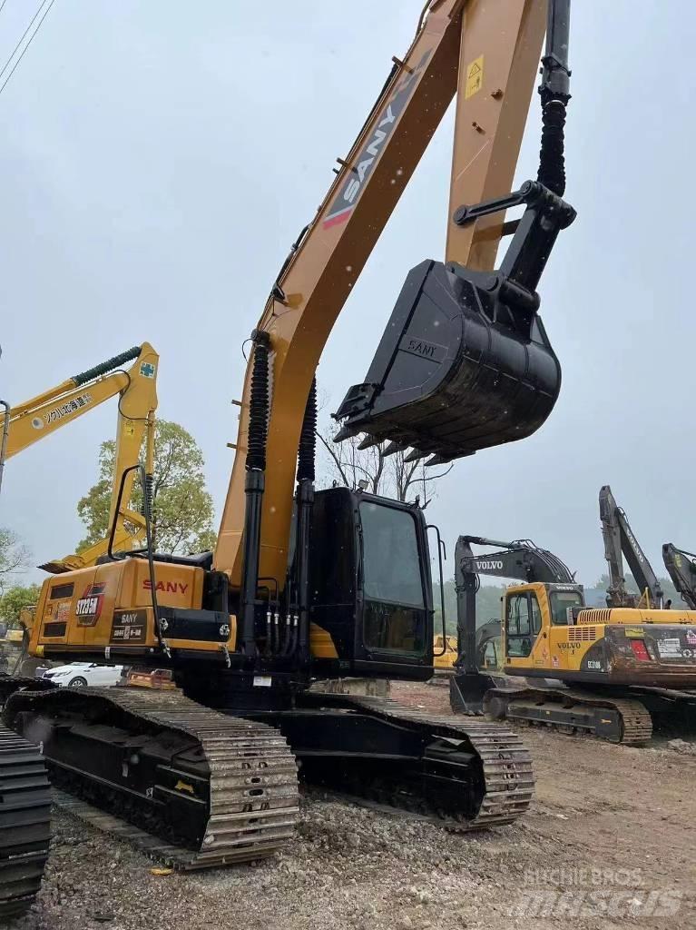 Sany SY 235 C Paletli ekskavatörler