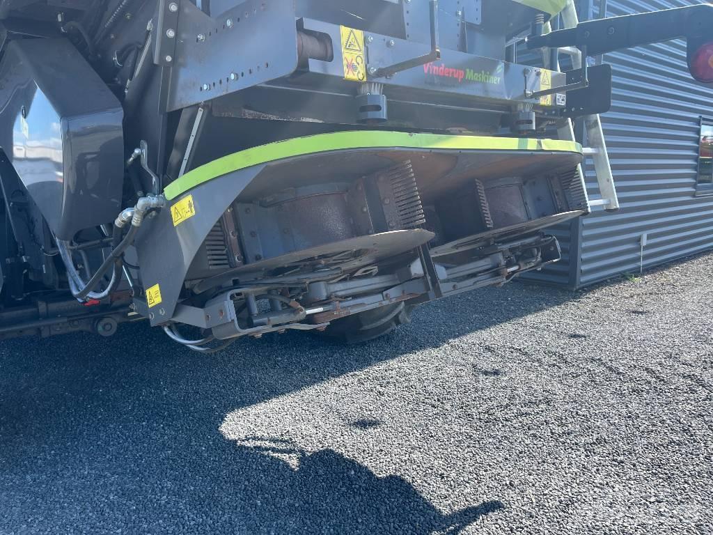 CLAAS Lexion 780 TT Biçerdöverler