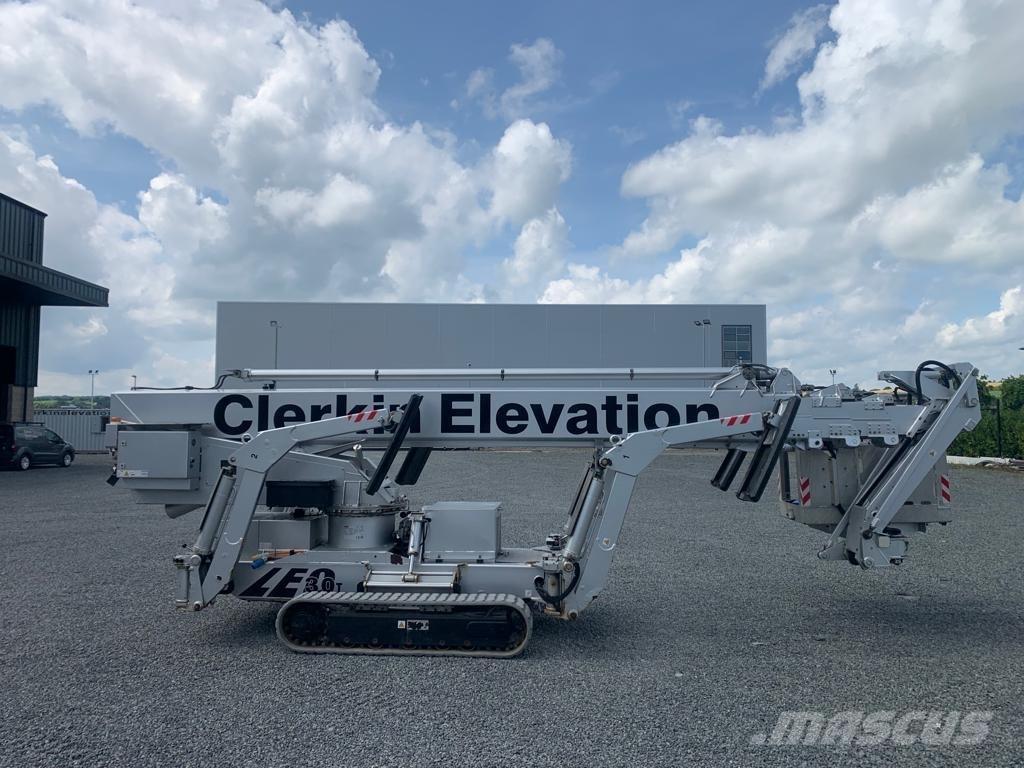 Teupen Leo30T Teleskopik personel platformları