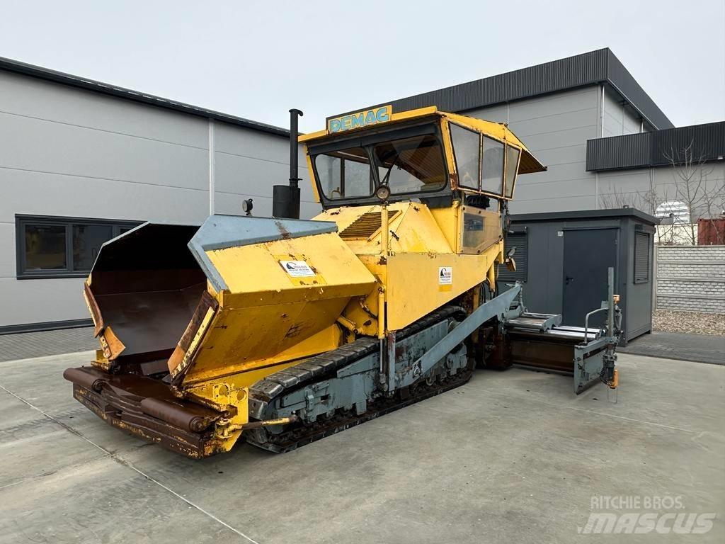 Demag DF 140 C Asfalt sericiler