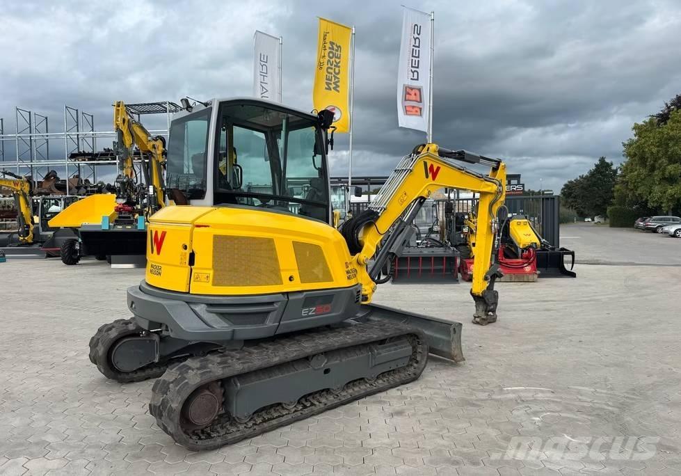 Wacker Neuson EZ 50 Paletli ekskavatörler