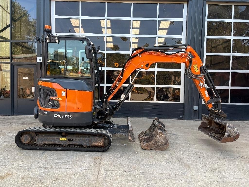 Doosan DX 27 Z Mini ekskavatörler, 7 tona dek