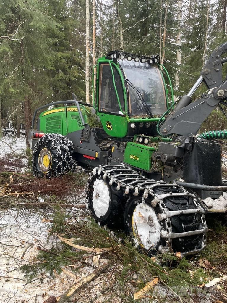 John Deere 1070 G Biçerdöverler