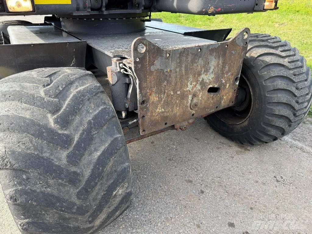 Volvo EW140 Lastik tekerli ekskavatörler