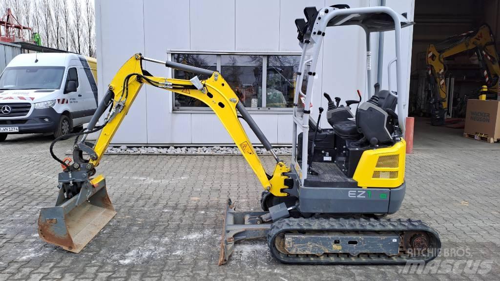 Wacker Neuson EZ17e Paletli ekskavatörler