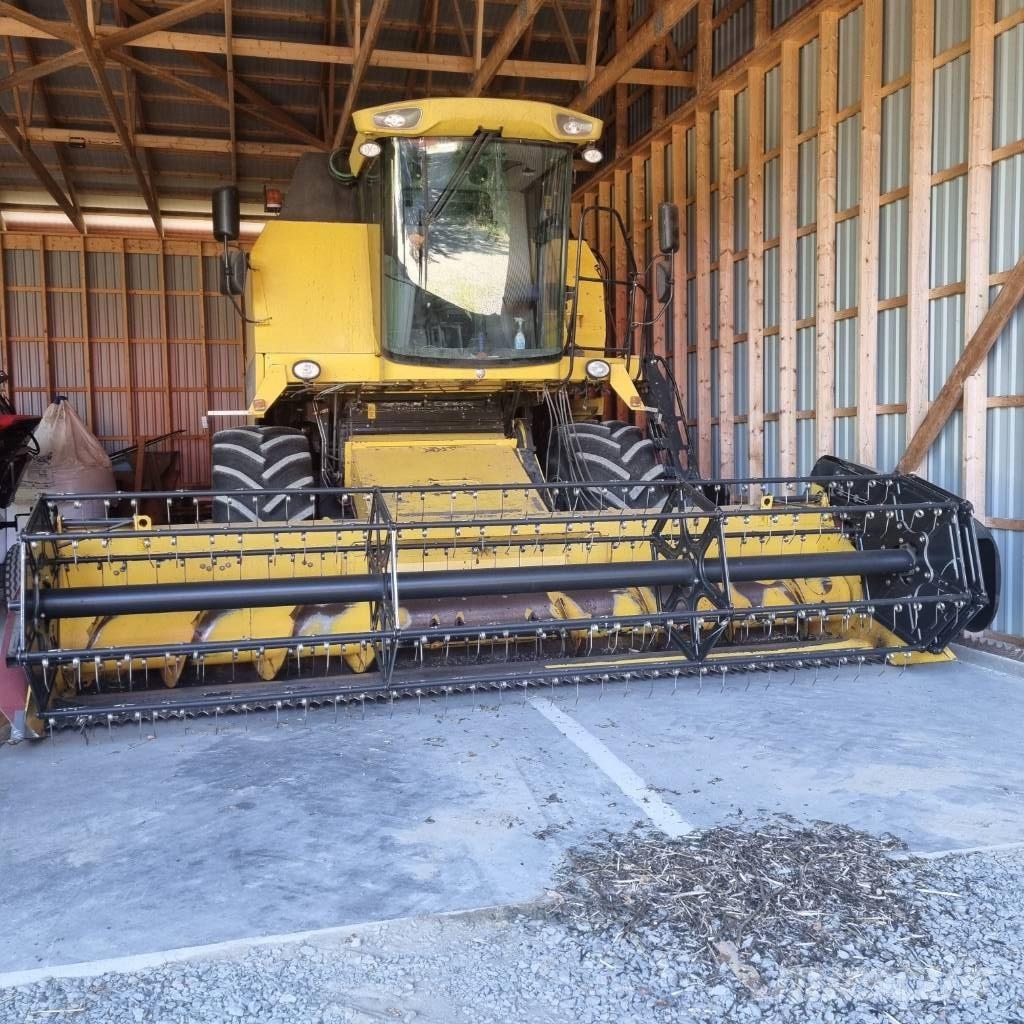 New Holland TC 5070 Biçerdöverler