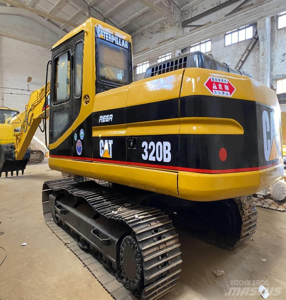 CAT 320 B Paletli ekskavatörler