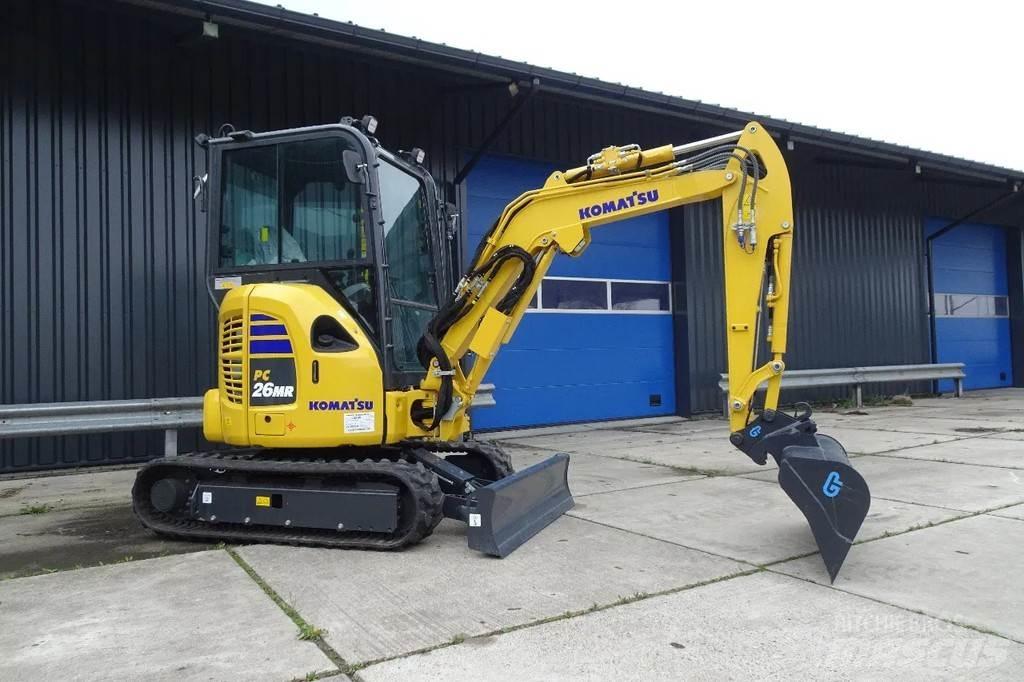 Komatsu PC26MR Paletli ekskavatörler
