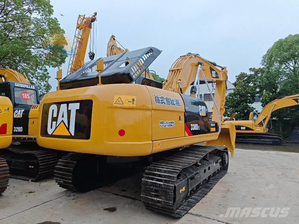 CAT 330 D2L Paletli ekskavatörler