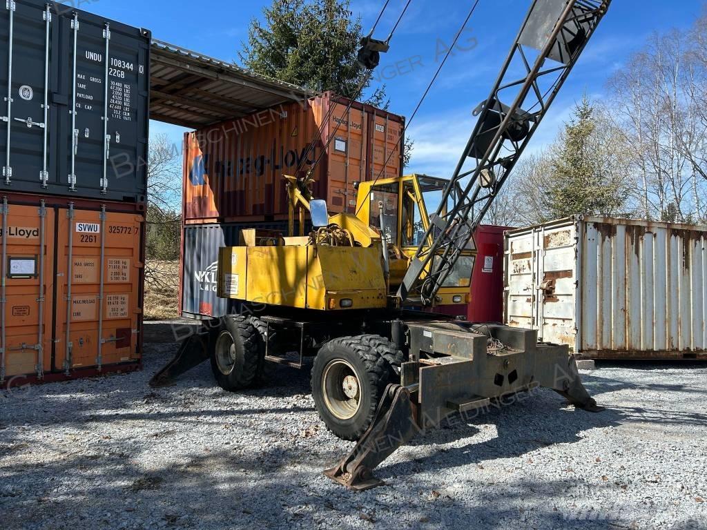 Fuchs F 112M Sallama kepçeler