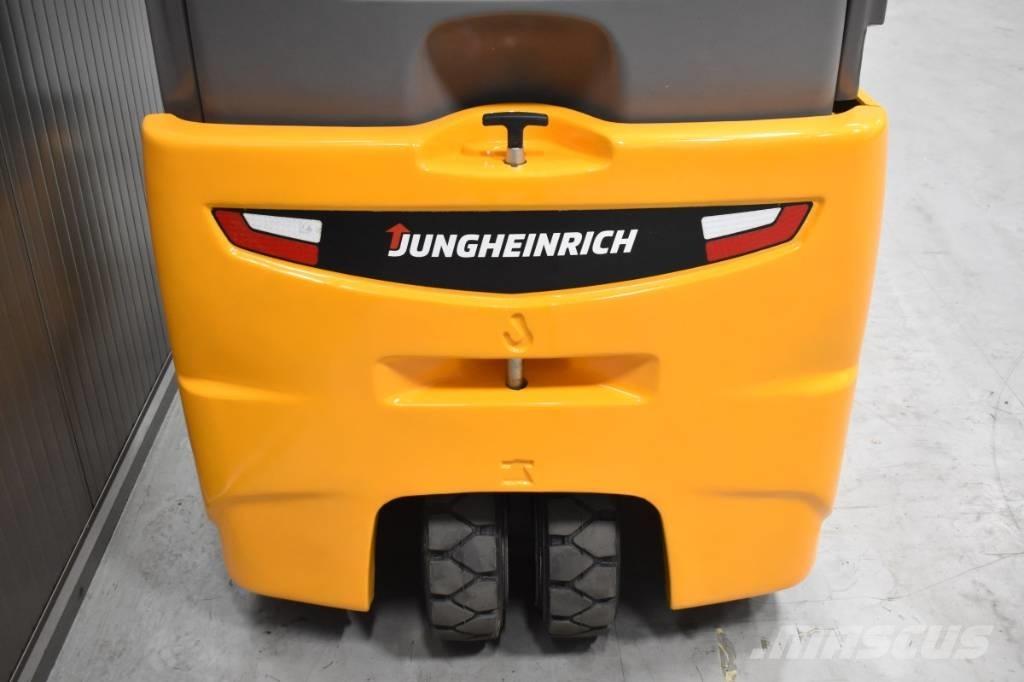 Jungheinrich EFG 213 Elektrikli forkliftler