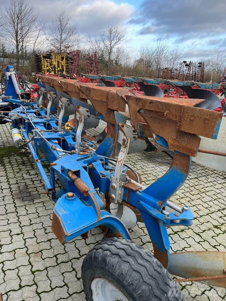  Øverum VF-EX 5975 Döner pulluklar
