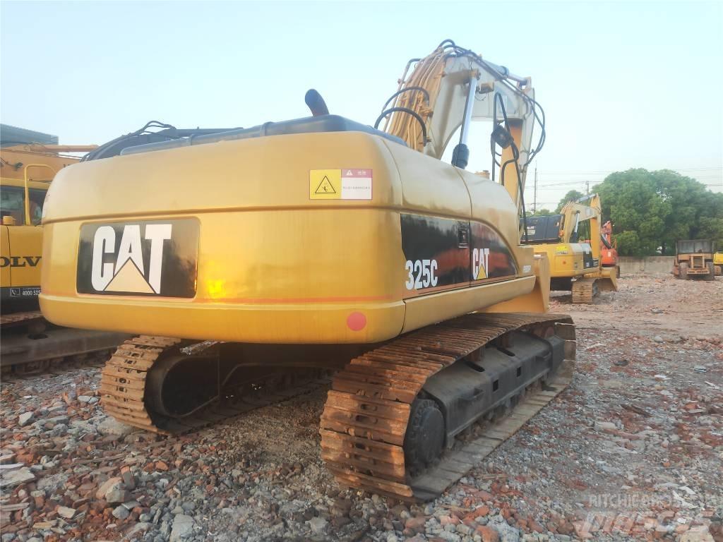 CAT 325C Paletli ekskavatörler