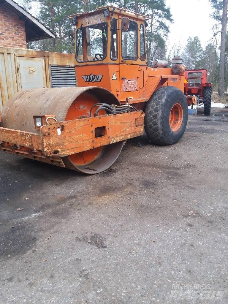 Hamm 2411 SD Tek tamburlu silindirler