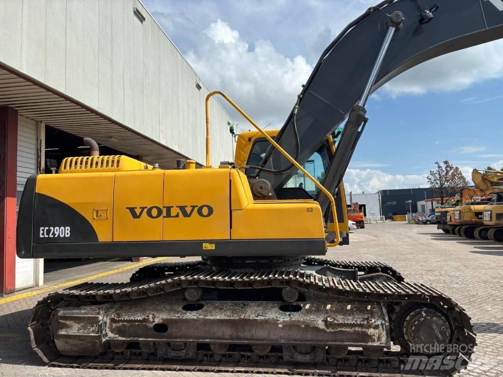 Volvo EC 290 B N LC Paletli ekskavatörler