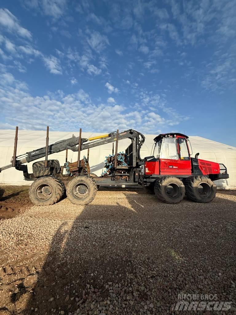 Komatsu 865 Tomruk yükleyici traktörler