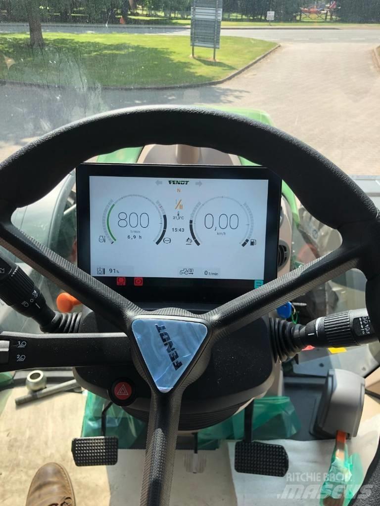 Fendt 718 Vario Traktörler