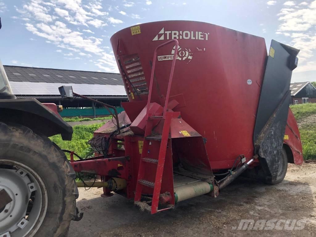 Trioliet VF-12 Hayvan besleyiciler