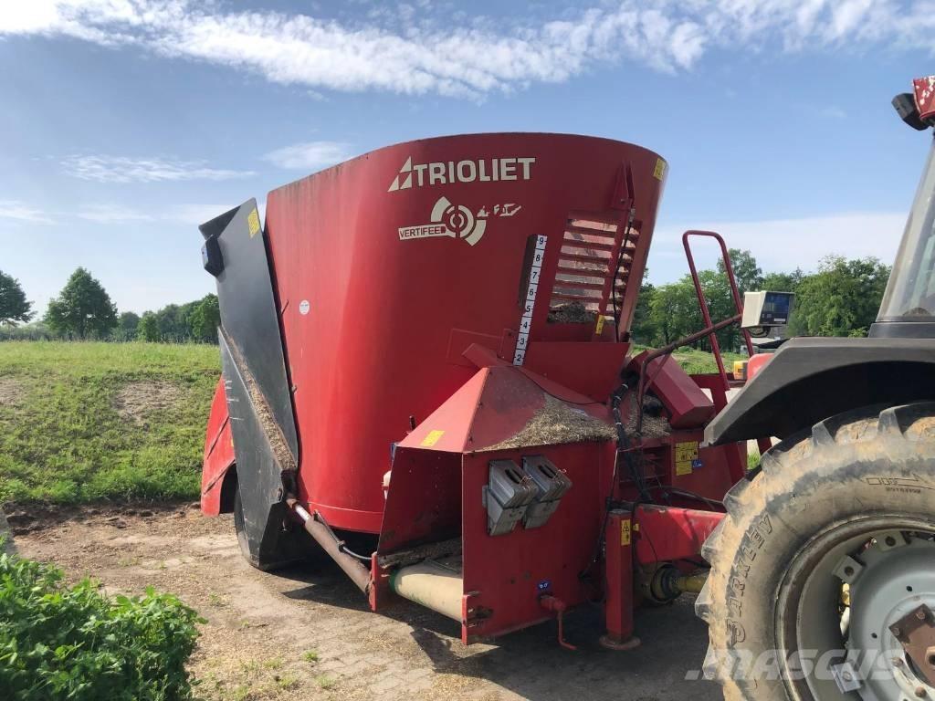Trioliet VF-12 Hayvan besleyiciler