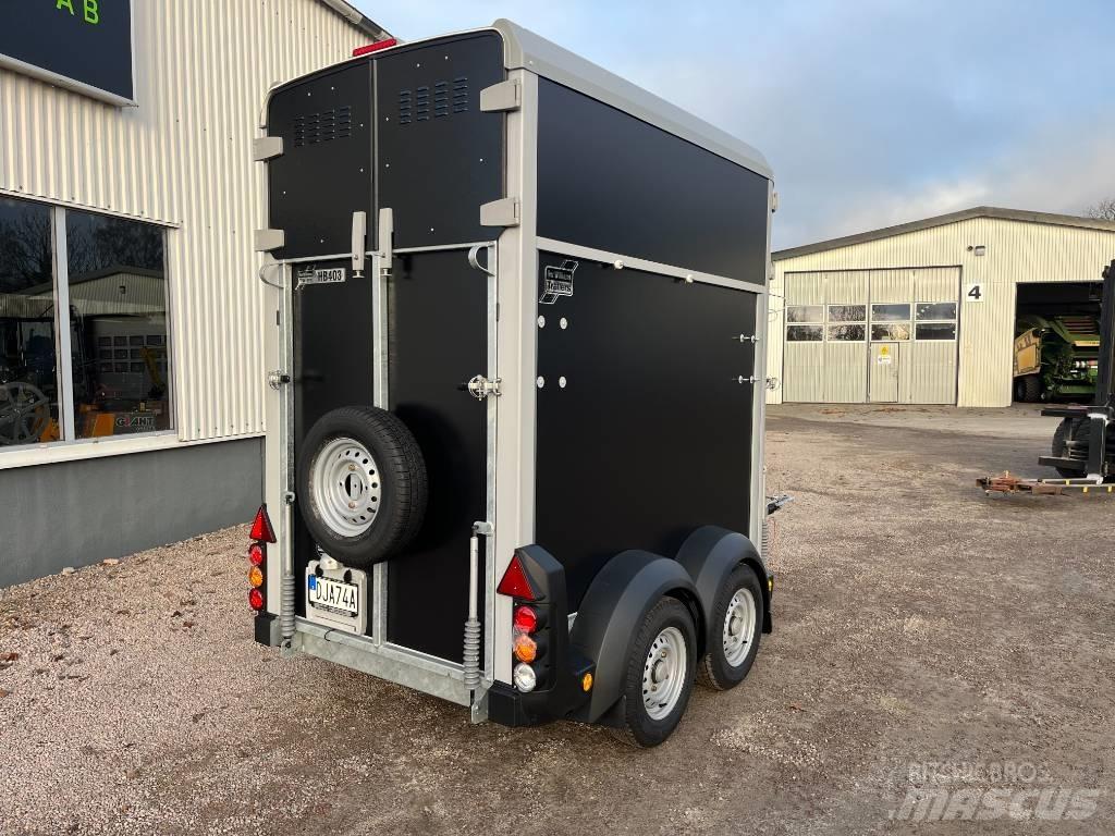 Ifor Williams HB 403 Hayvan nakil yari römorklari