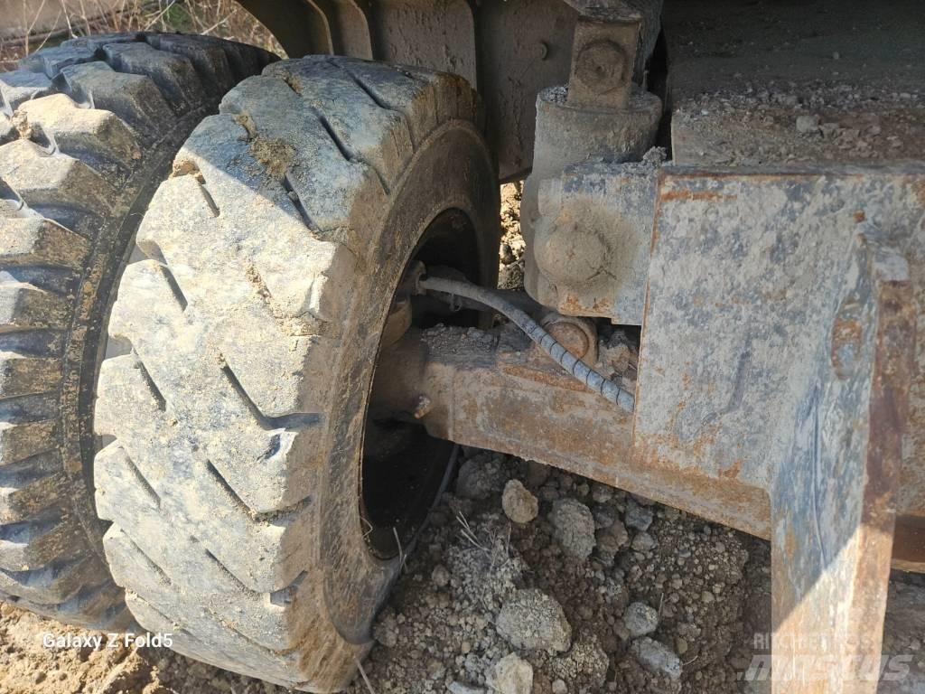 Volvo EW145BP Lastik tekerli ekskavatörler