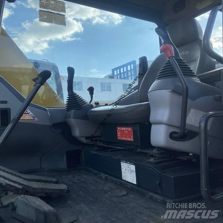 Komatsu 78 Paletli ekskavatörler