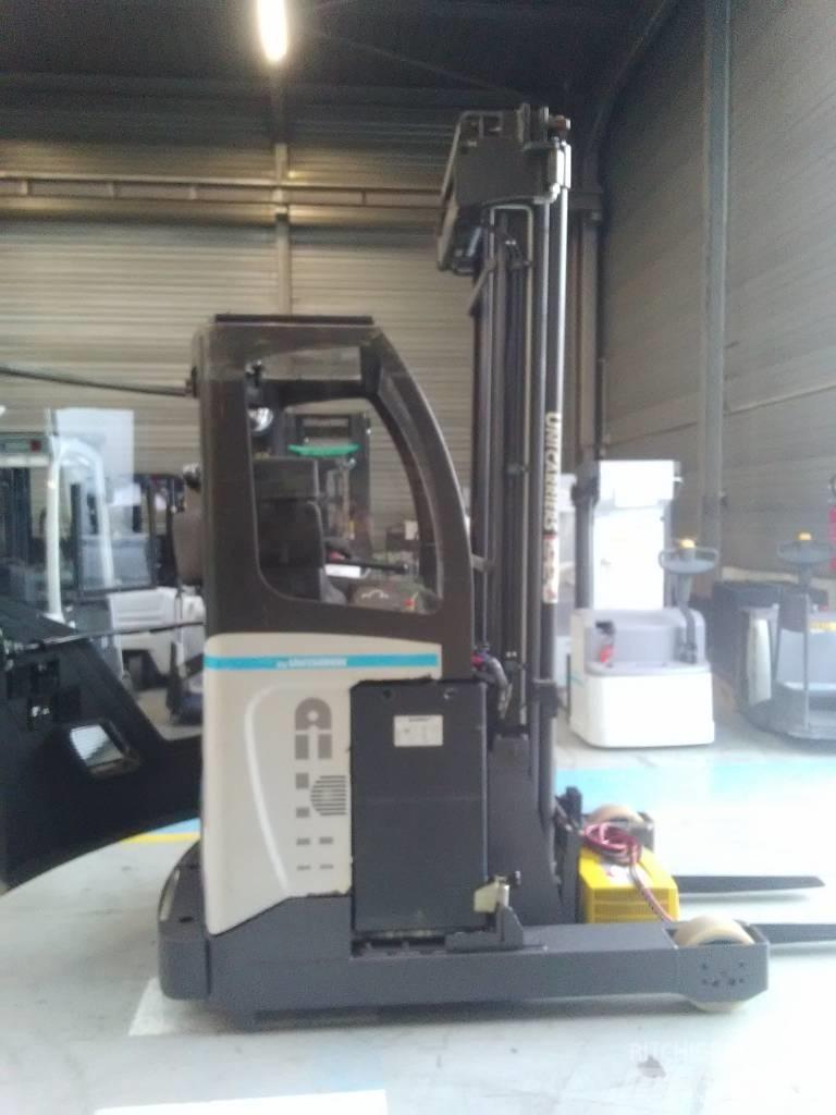 UniCarriers UMS 160 Reach truck - depo içi istif araçları