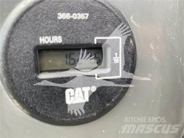 CAT 311FLRR Paletli ekskavatörler