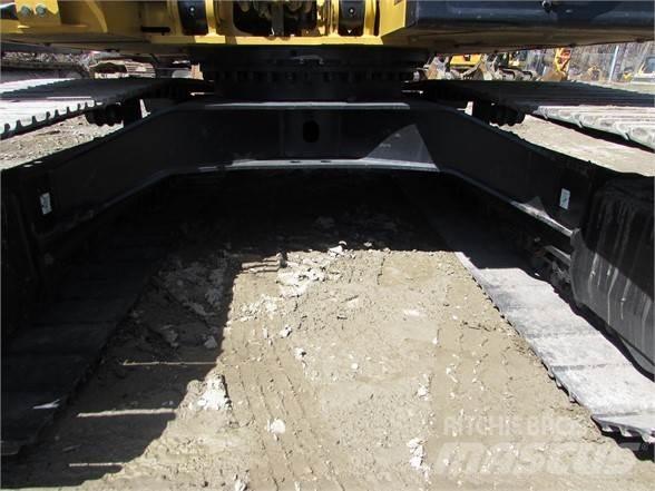 CAT 313F Paletli ekskavatörler